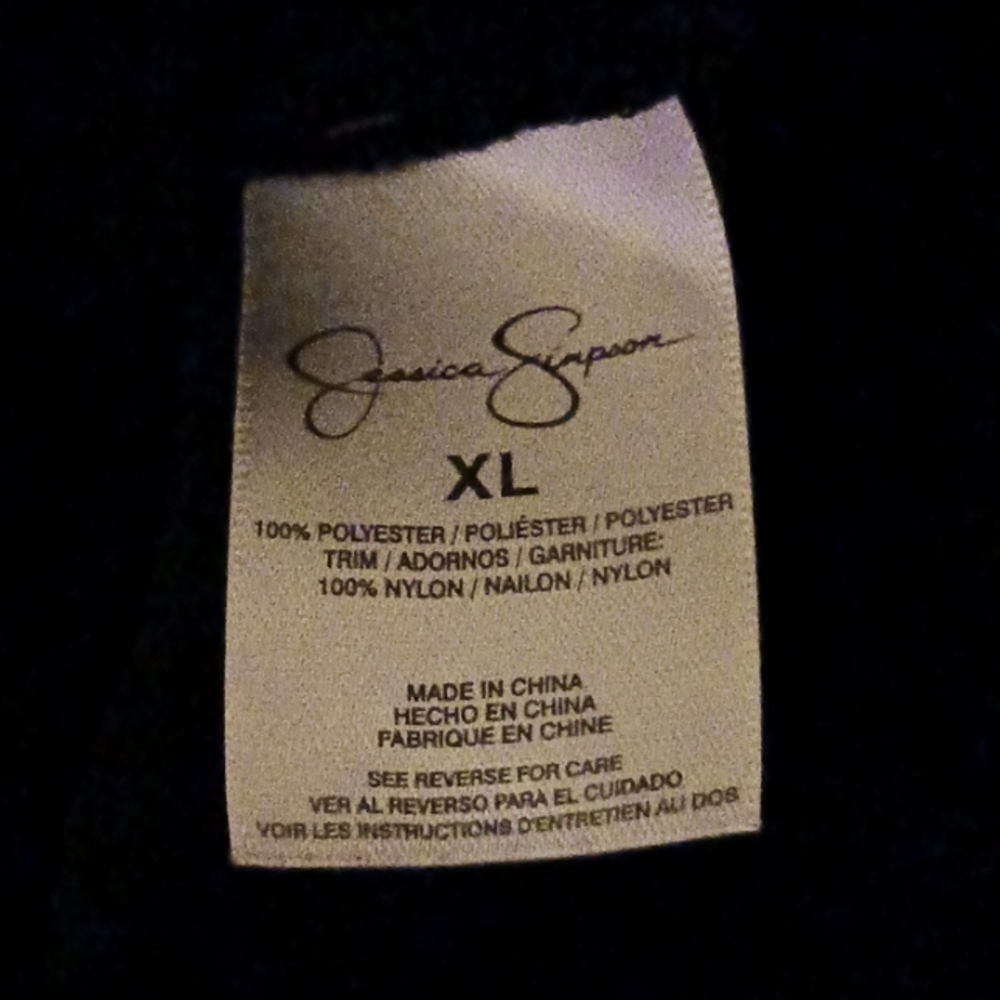 NWOT- Jessica Simpson XL Black Dressy or Casual Tank Top w/ See Through Stripes - Picture 8 of 9